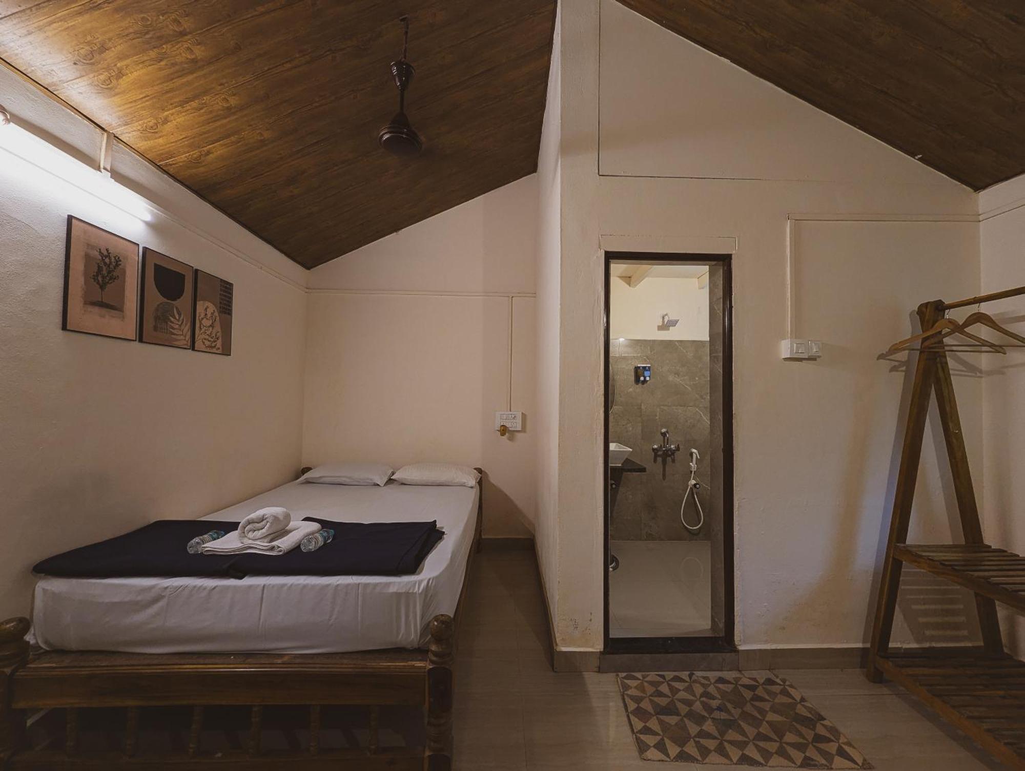 Sunset Cafe Beach Stay Gokarna  Esterno foto