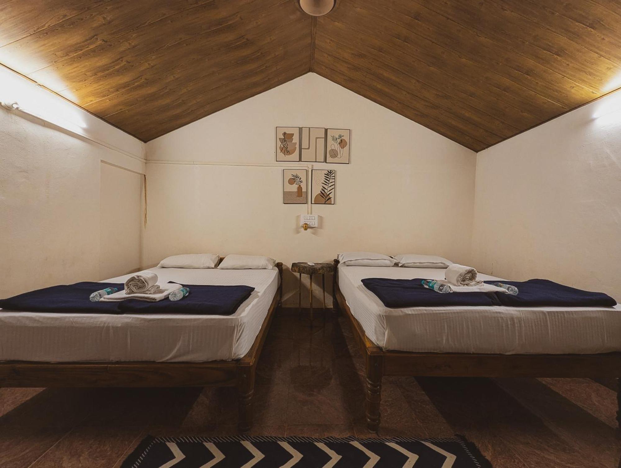Sunset Cafe Beach Stay Gokarna  Esterno foto