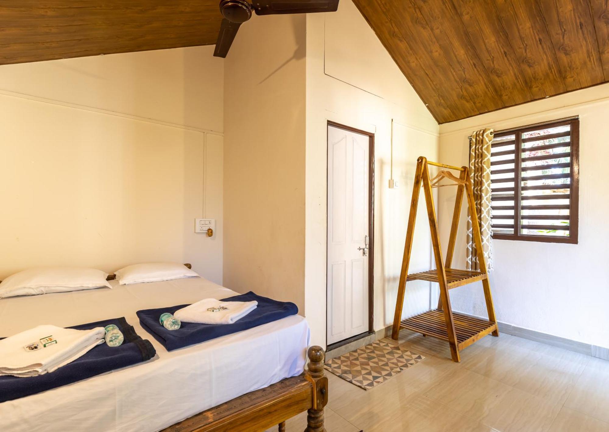 Sunset Cafe Beach Stay Gokarna  Esterno foto