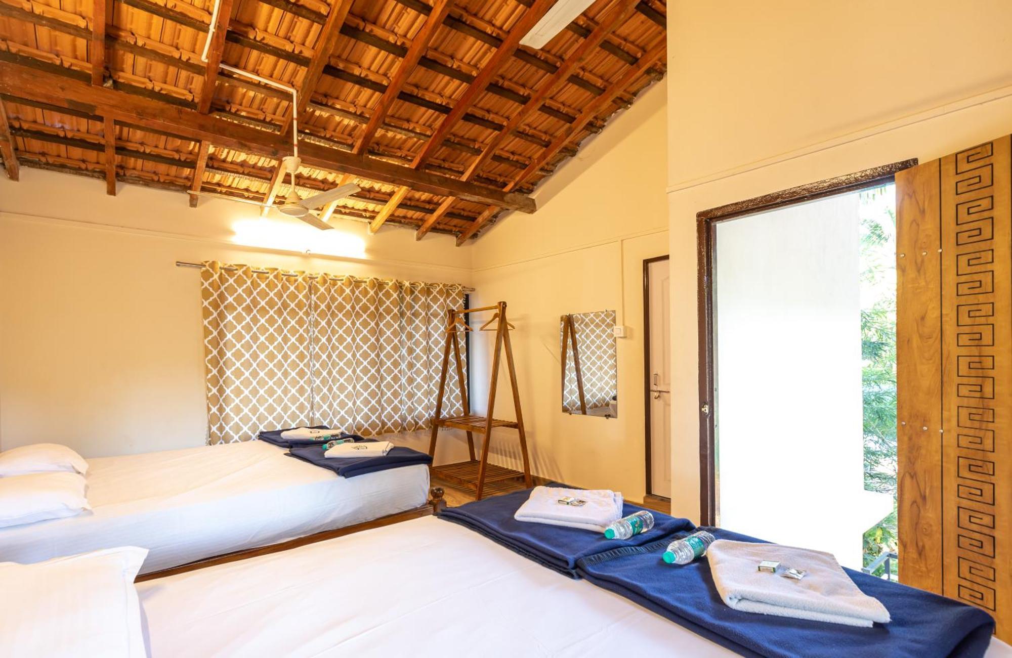 Sunset Cafe Beach Stay Gokarna  Esterno foto