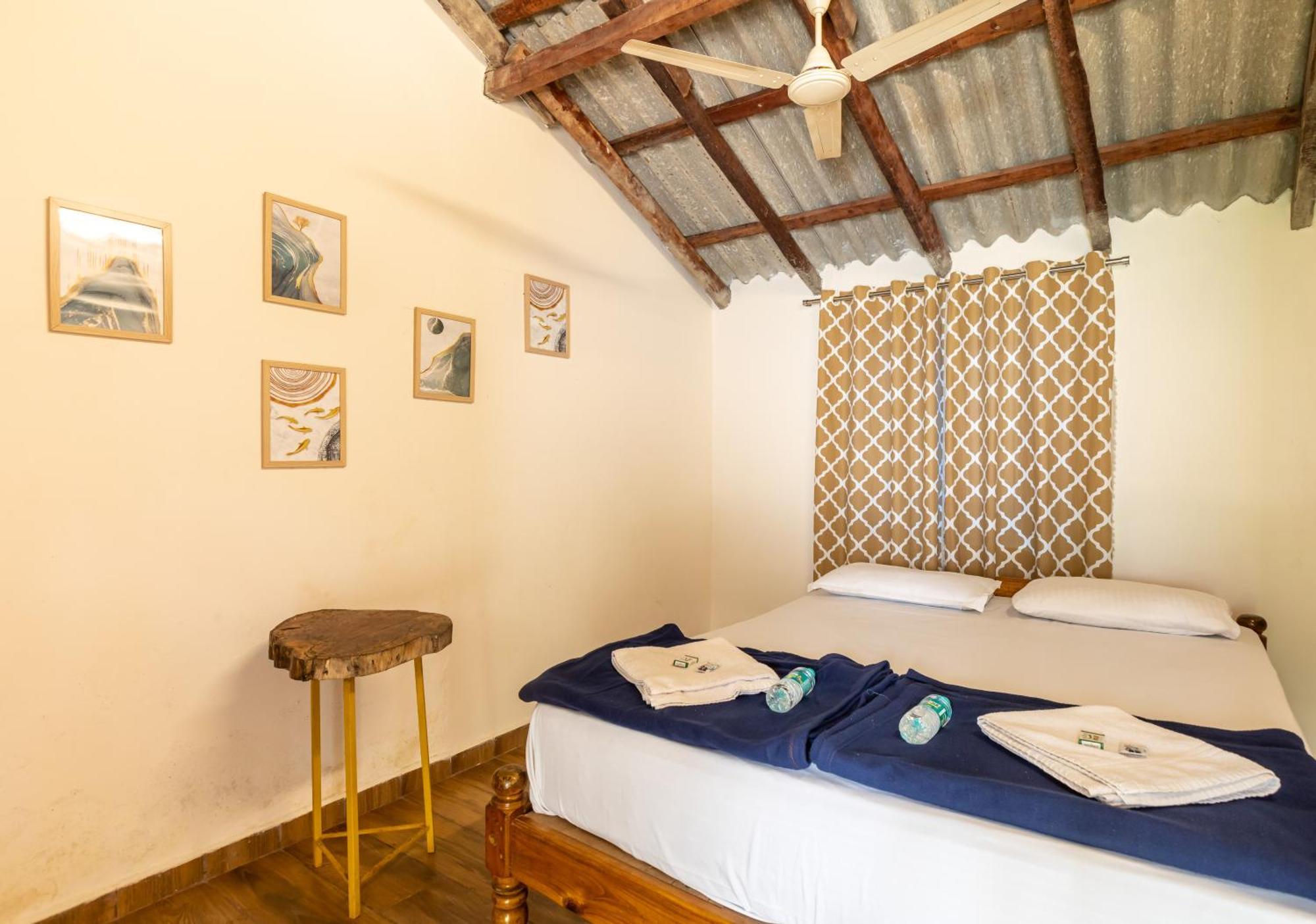 Sunset Cafe Beach Stay Gokarna  Esterno foto