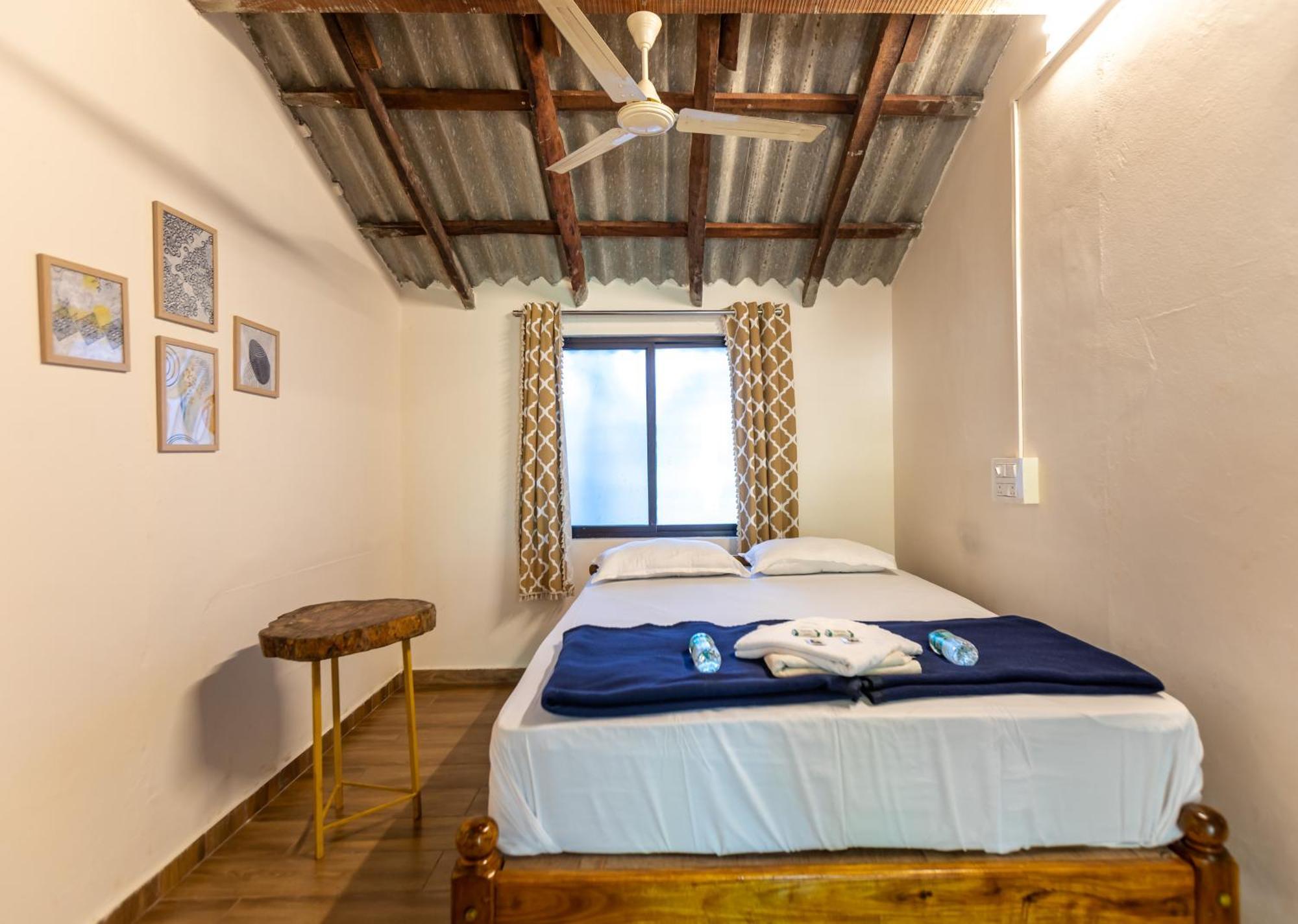 Sunset Cafe Beach Stay Gokarna  Esterno foto