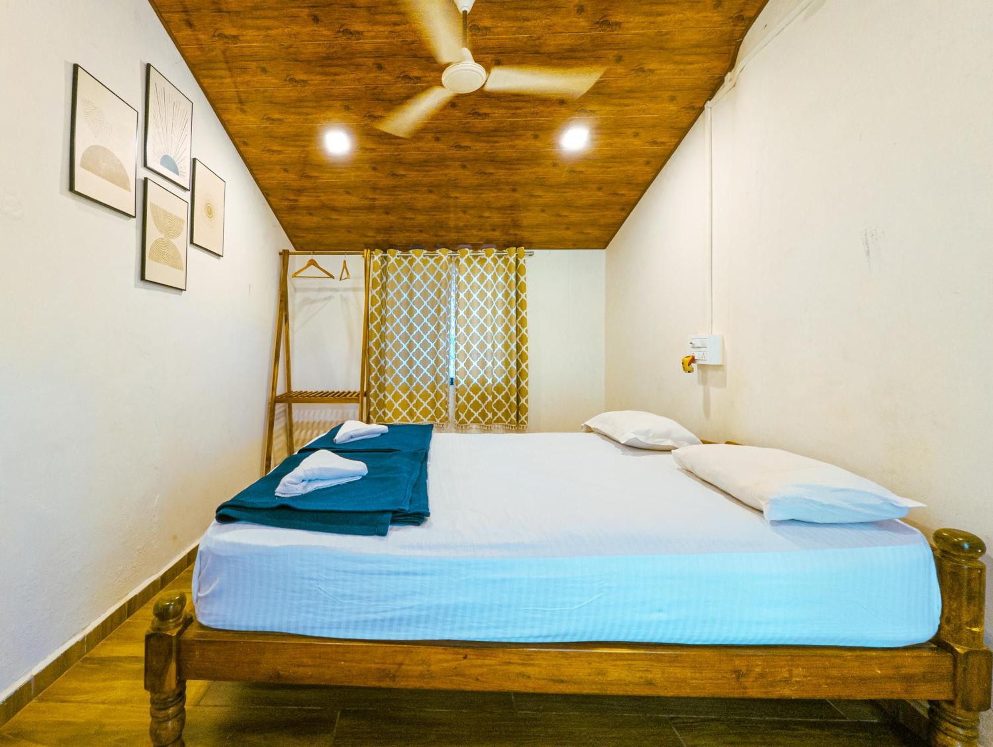 Sunset Cafe Beach Stay Gokarna  Esterno foto